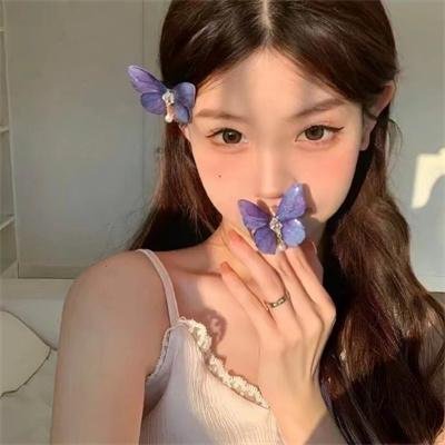 两个恋爱脑的自我攻略